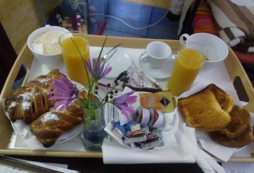 ベッドアンドブレックファースト Villa Glori