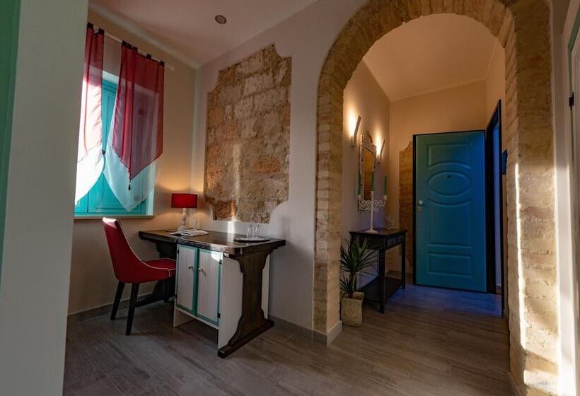 تختخواب و صبحانه Villa Primaluce