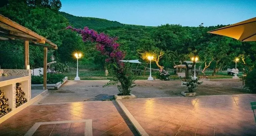 Aamiaismajoitus (B&B) Villa Primaluce