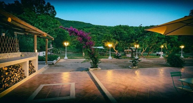 تختخواب و صبحانه Villa Primaluce