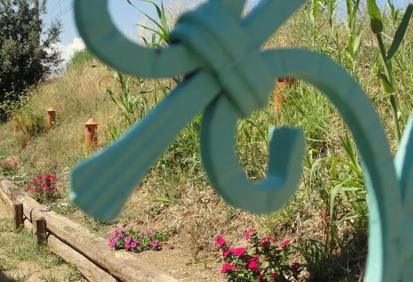 Aamiaismajoitus (B&B) Villa Primaluce