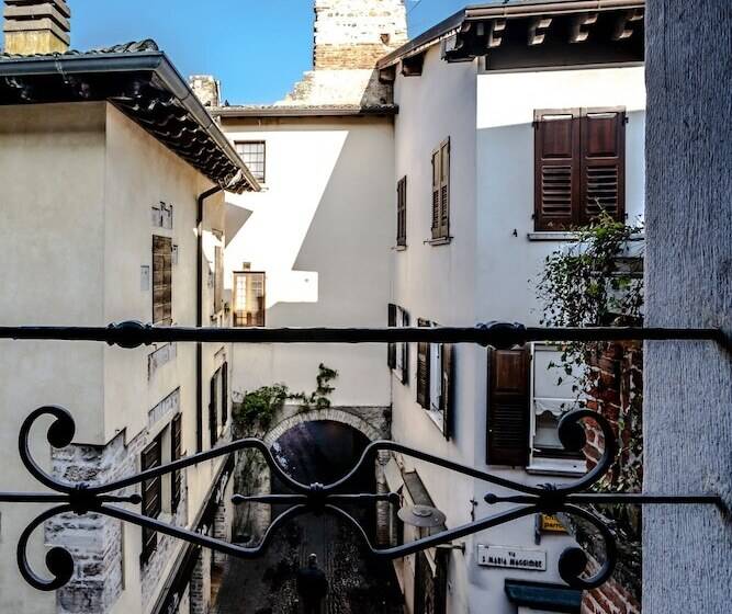 فندق فئة نجمة واحدة Casa Scaligeri