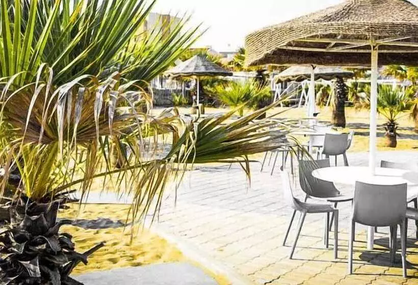 Hostelli Torquemada Beach Club