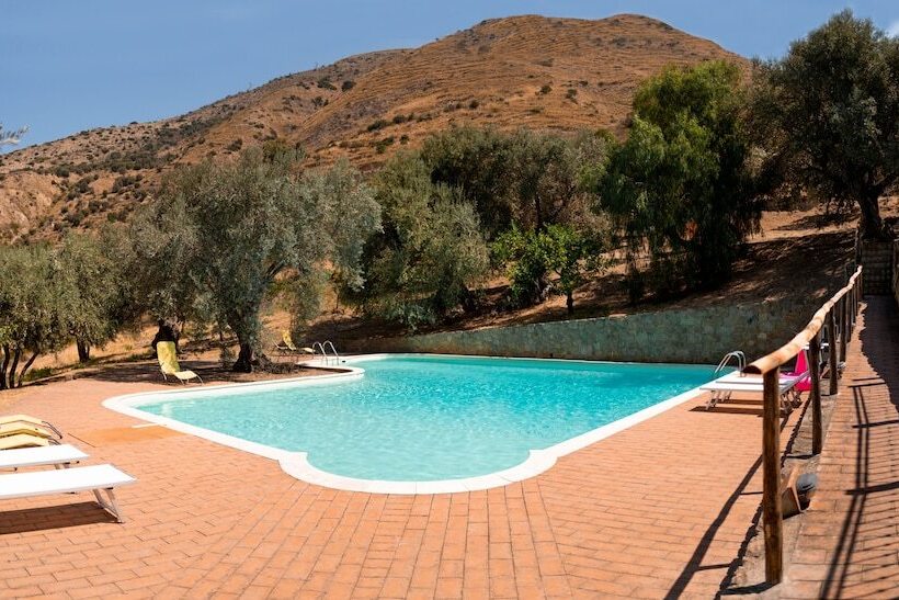 Отель Masseria Maggiore