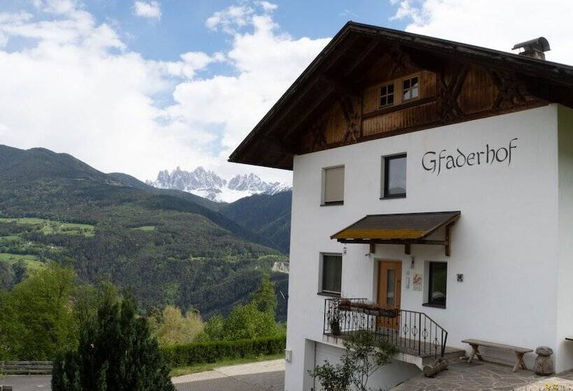 乡村酒店  Agriturismo Gfaderhof Ferienwohnungen