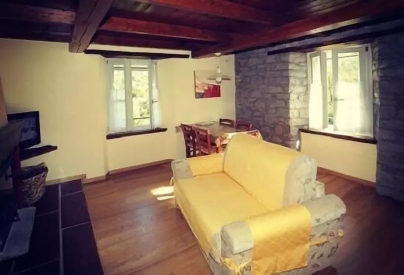 Maaseutuhotelli Agriturismo La Luna