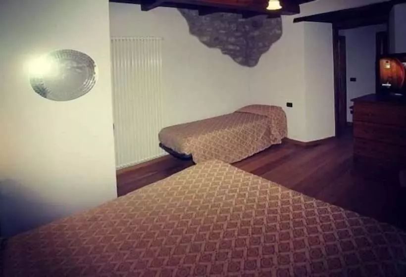 Maaseutuhotelli Agriturismo La Luna