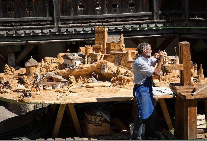 Dolomites Living Hotel Tirler