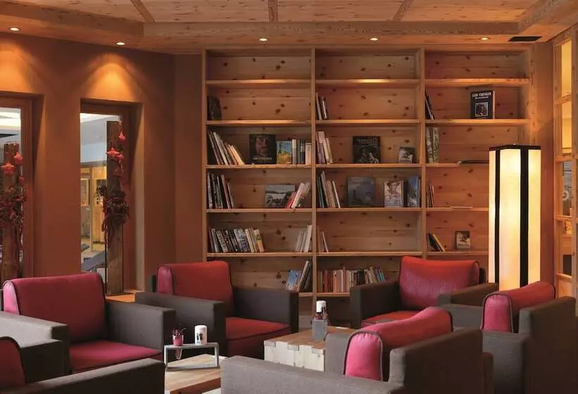Dolomites Living Hotel Tirler