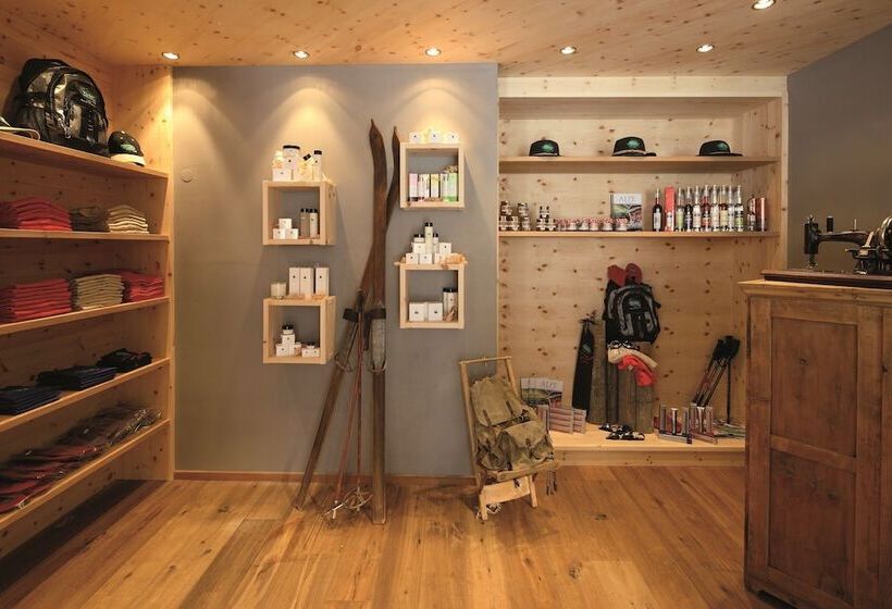 Dolomites Living Hotel Tirler