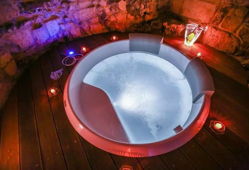 پانسیون L Imperatore Relax & Charme
