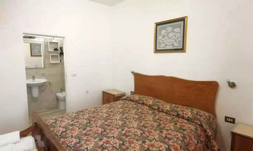 ペンション La Casa In Piazza