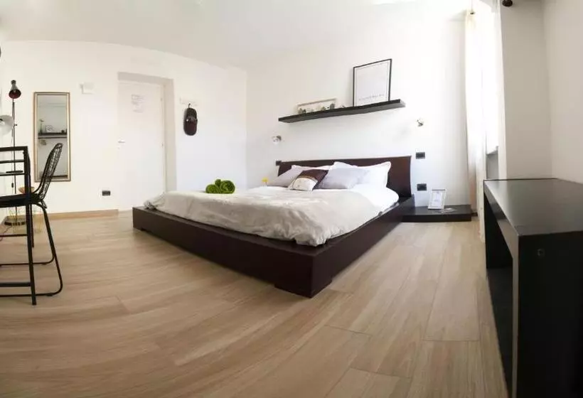 Al Nifontano B&b   Ideal For Family Or Couples   2 Rooms   Lakeview