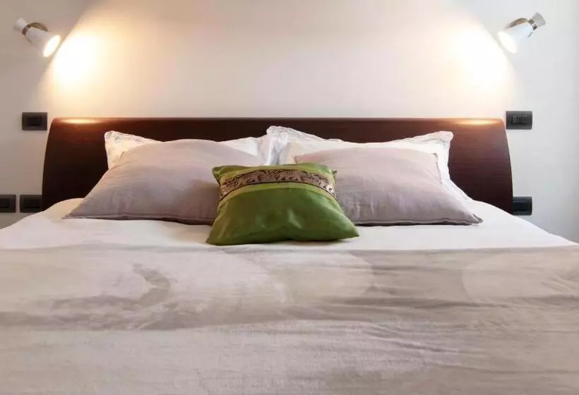 Al Nifontano B&b   Ideal For Family Or Couples   2 Rooms   Lakeview