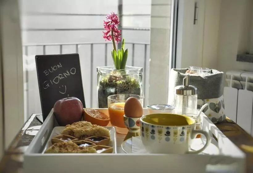 Al Nifontano B&b   Ideal For Family Or Couples   2 Rooms   Lakeview