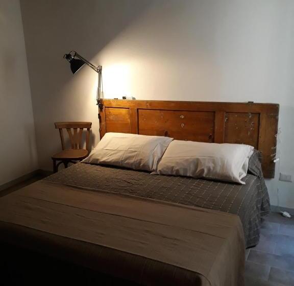 ベッドアンドブレックファースト Alcavour21