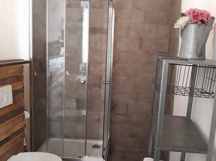 ベッドアンドブレックファースト Alcavour21