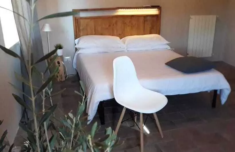 ベッドアンドブレックファースト Alcavour21