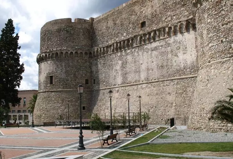 تختخواب و صبحانه Casual Stay Cairoli