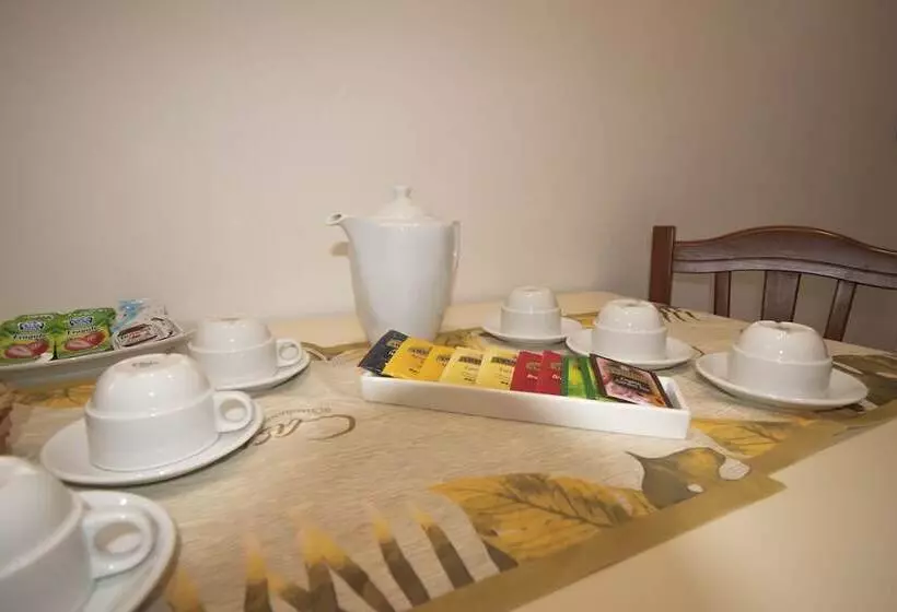 تختخواب و صبحانه Casual Stay Cairoli