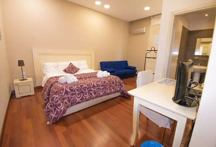 تختخواب و صبحانه Casual Stay Cairoli