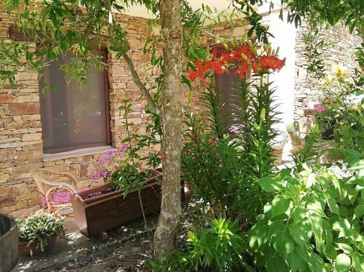Agrifoglio B&b Con Giardino