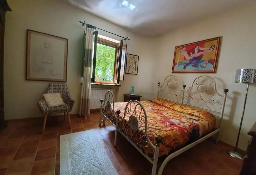 Agrifoglio B&b Con Giardino