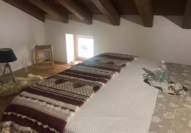 Aamiaismajoitus (B&B) La Voce Del Tempo