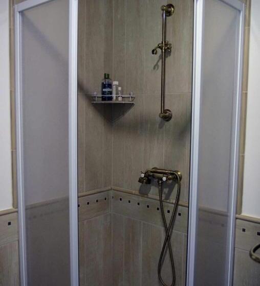 تختخواب و صبحانه Rifugio Nel Bosco