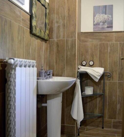 تختخواب و صبحانه Rifugio Nel Bosco