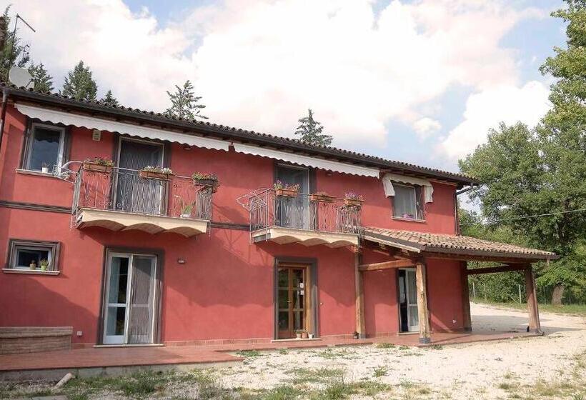 تختخواب و صبحانه Rifugio Nel Bosco