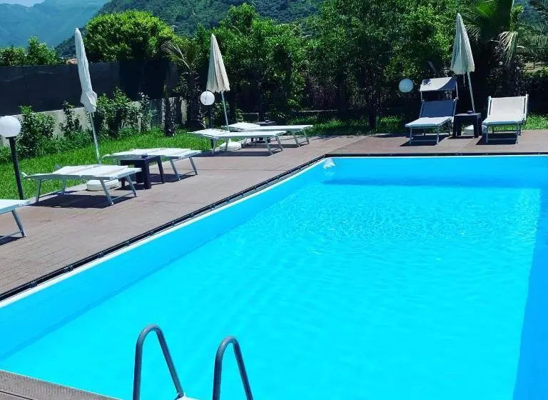 Aamiaismajoitus (B&B) Villa Lucia