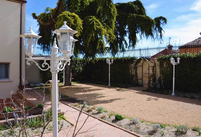 مبيت وإفطار Beb Cornelia