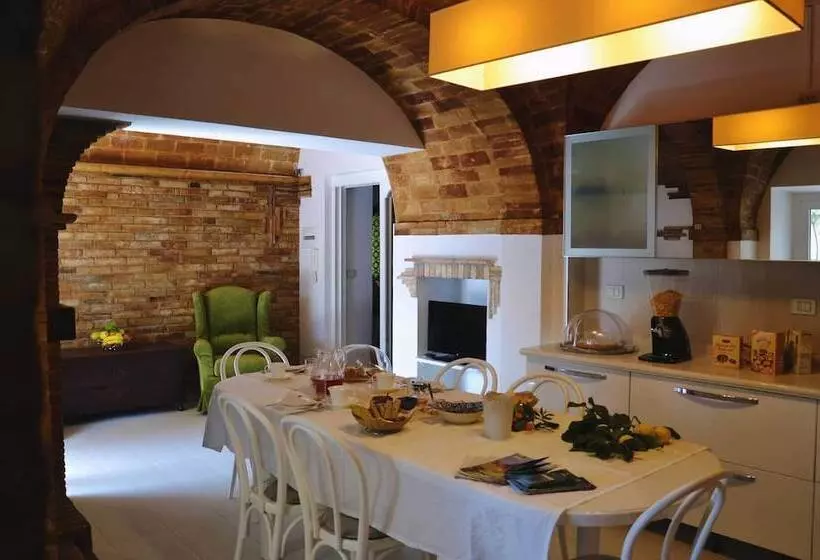 Aamiaismajoitus (B&B) Beb Cornelia