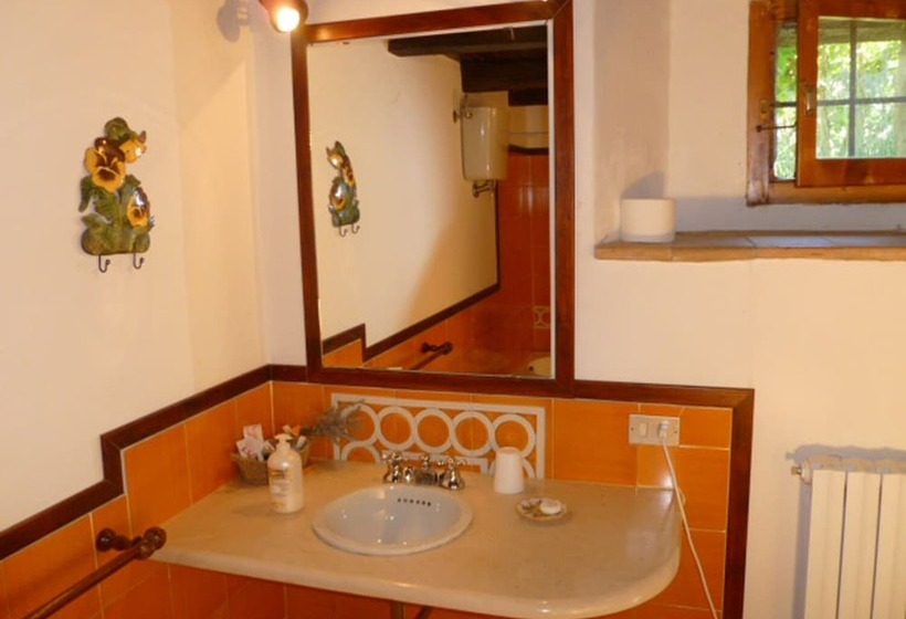 Lantligt Hotell Della Genga