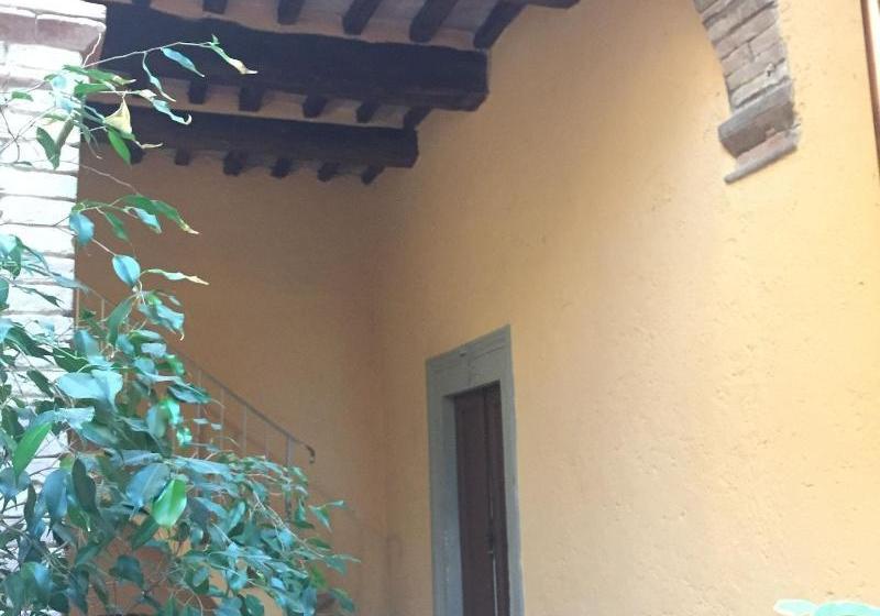 Rossoporpora Agriturismo Colle Cardinale