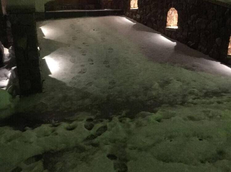 تختخواب و صبحانه Al Papavero