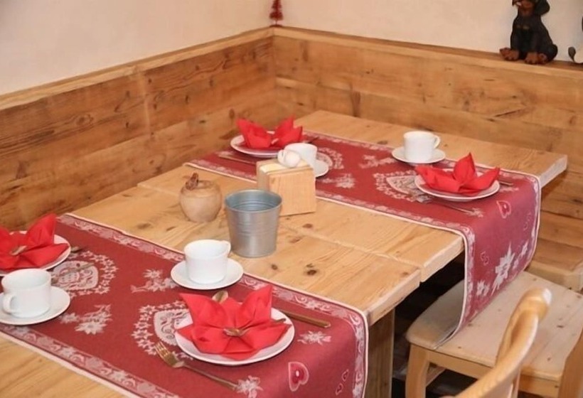 تختخواب و صبحانه Al Papavero