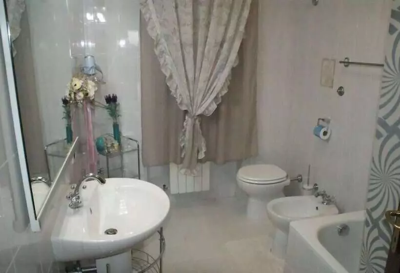 Aamiaismajoitus (B&B) Bed&breakfast Degli Ulivi