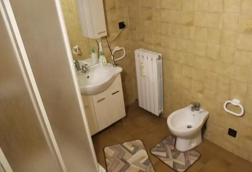 تختخواب و صبحانه Casa Del Ventiniere