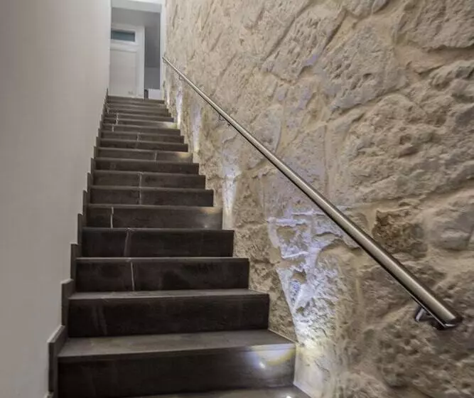 ベッドアンドブレックファースト Il Vespro