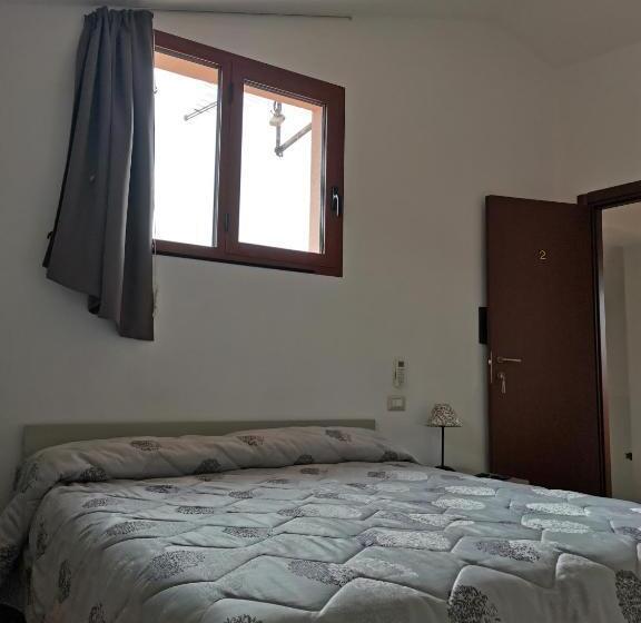 مبيت وإفطار L Abete