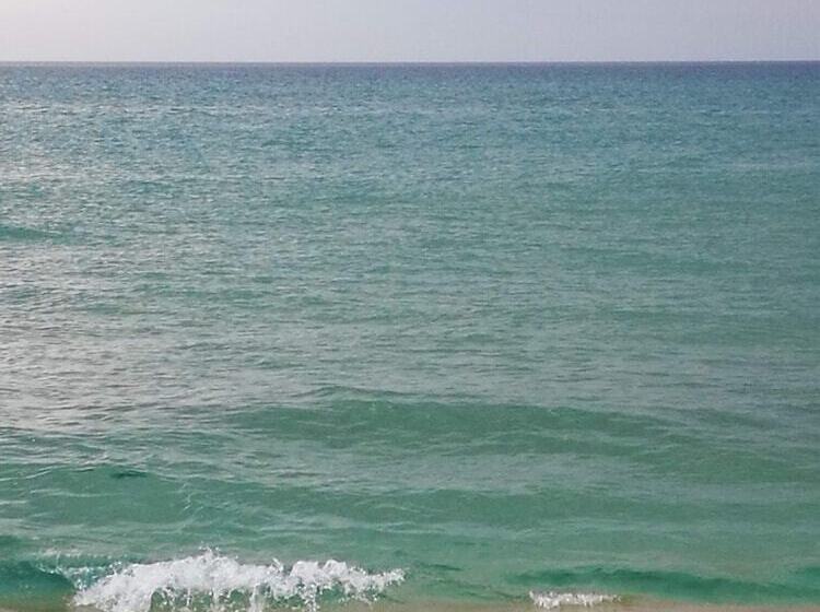 مبيت وإفطار L Abete