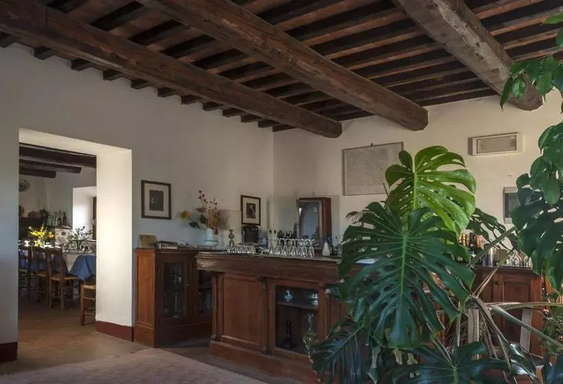 Landhotel La Rocca Delle Pigne