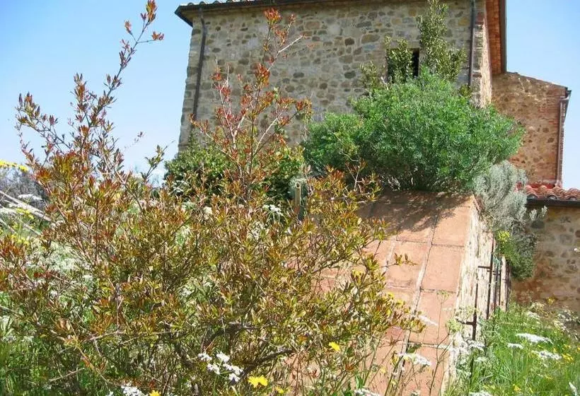 Landhotel La Rocca Delle Pigne