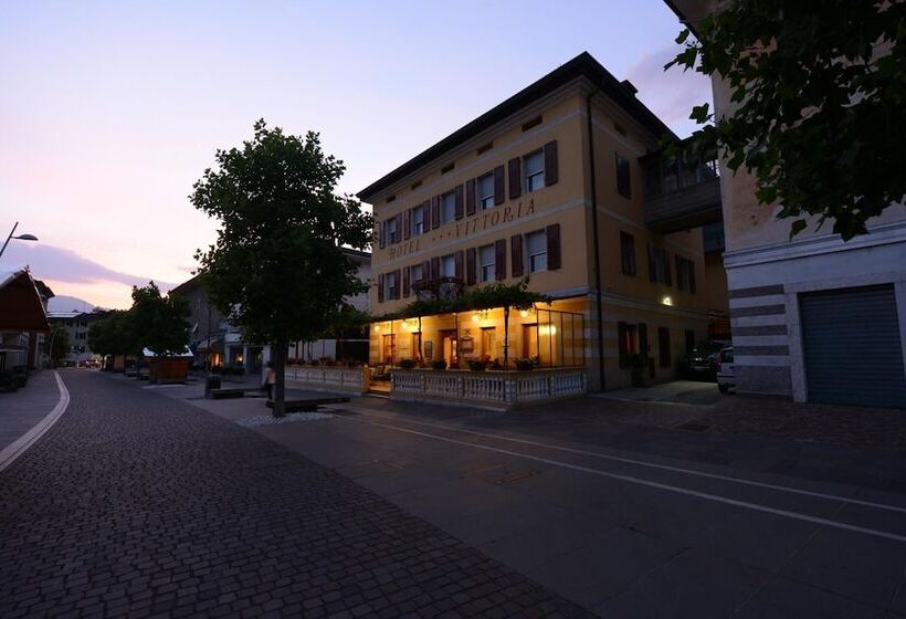 ホテル Vittoria