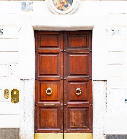 پانسیون Casa Pietra