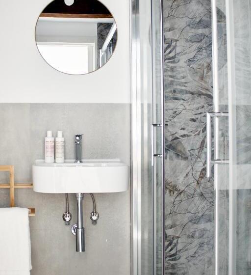 پانسیون Casa Pietra