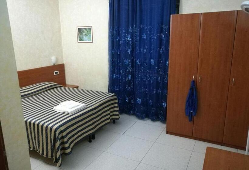 پانسیون Casa Ros Via Ostiense 73