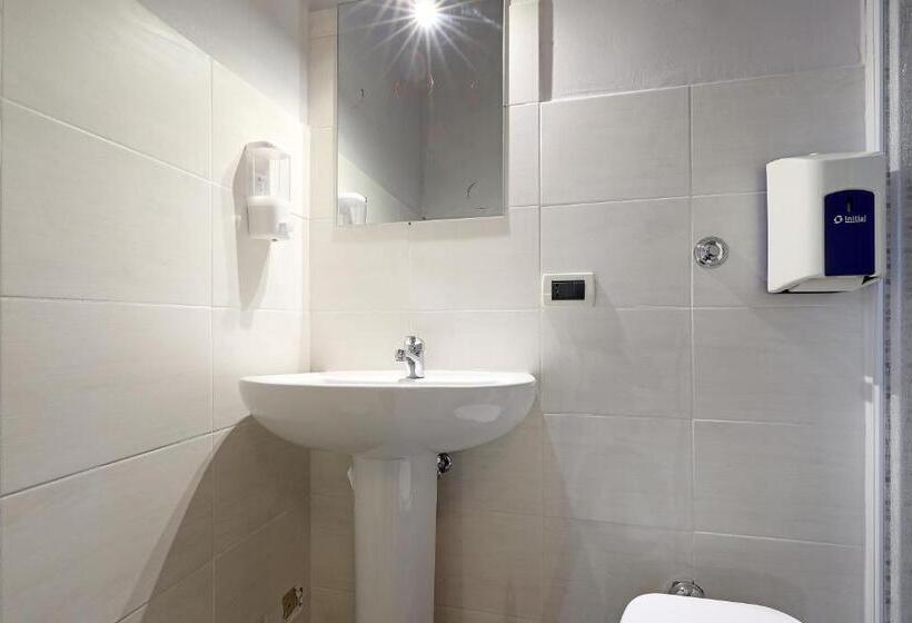 پانسیون Casa Ros Via Ostiense 73